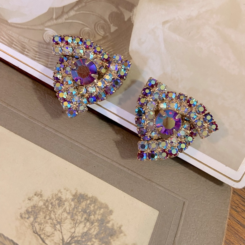 Vintage Unsigned Triangular Bypass Aurora Boreali… - image 5